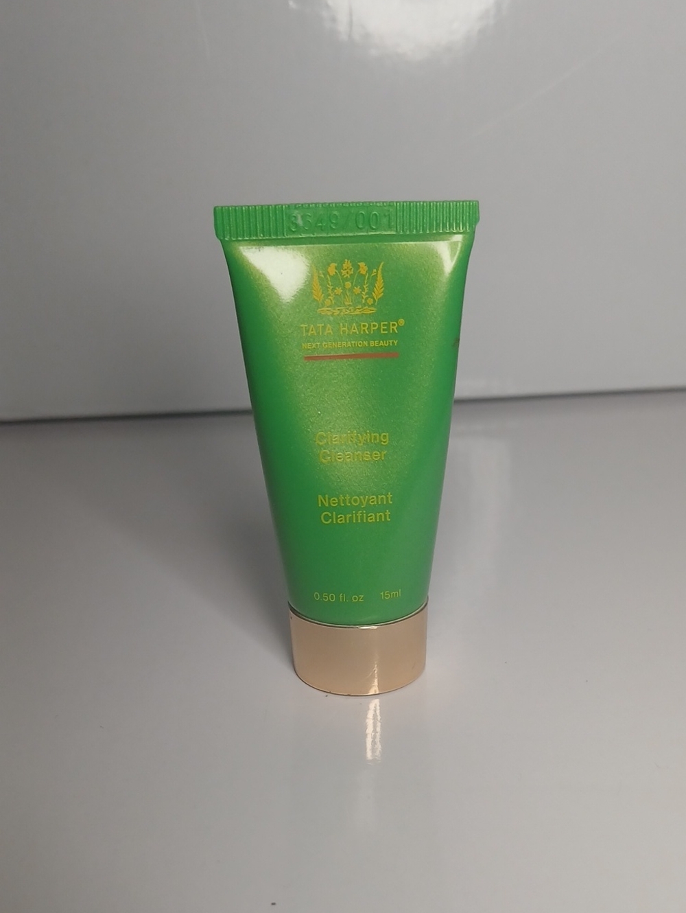 Sealed NEW 15 ML Tata Harper Clarifying Cleanser